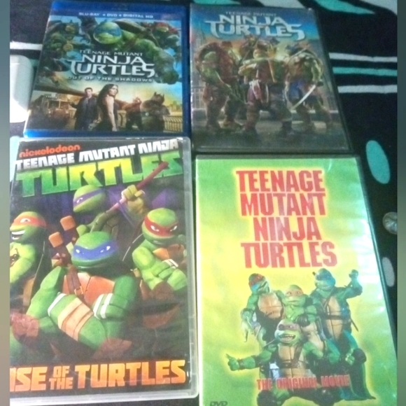 Lot of 4 TMNT DVDS  & 1  Bluray DVD box set movies and cartoons - Picture 1 of 6